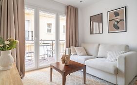 Sanders San Patricio - Dreamy Two-Bedroom Apartment Downtown